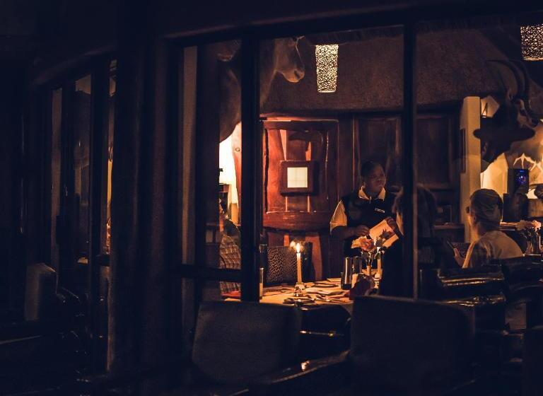 هتل Omaruru Game Lodge