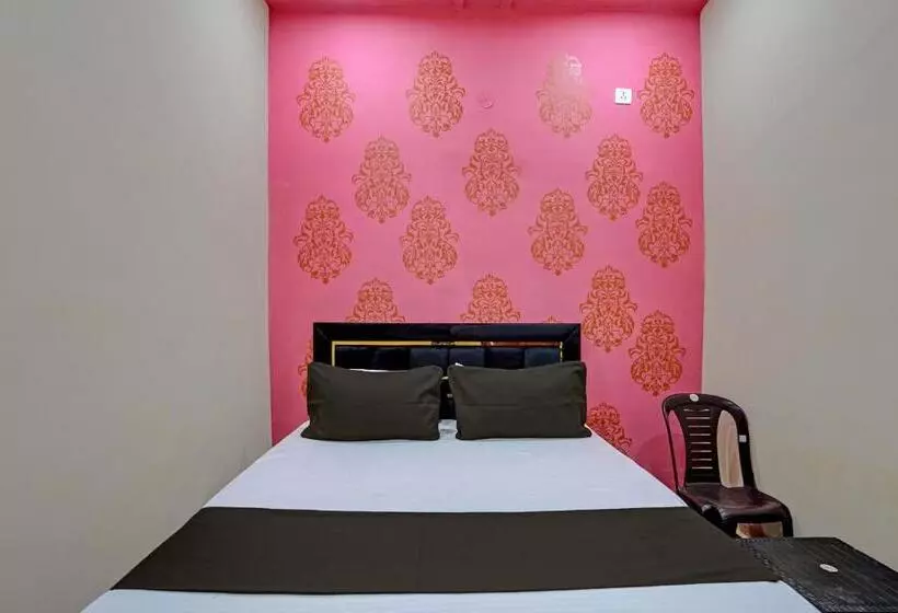 ホテル Oyo Royal Orbit Inn