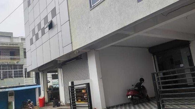 فندق Fabexpress Vinayak Residency