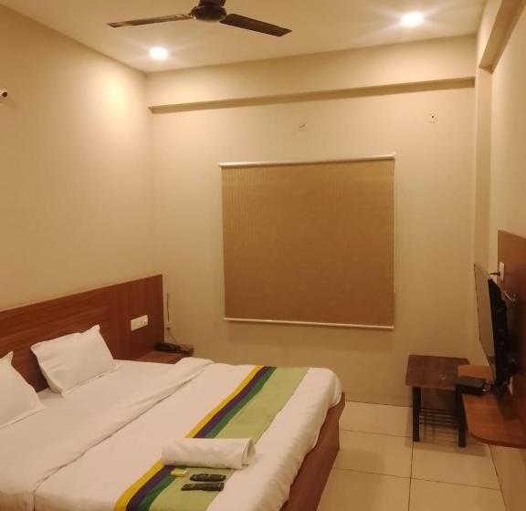 בית מלון כפרי Park Bench