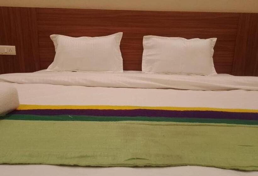 בית מלון כפרי Park Bench