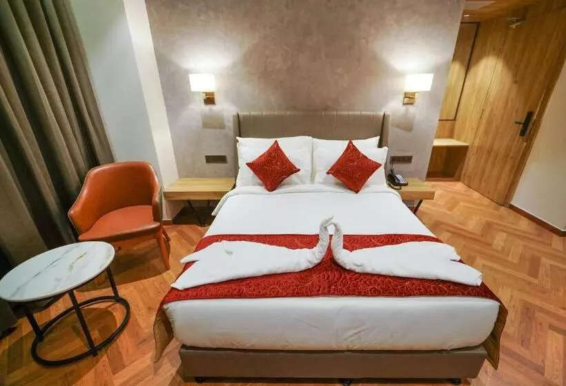 Hotelli Park Inn