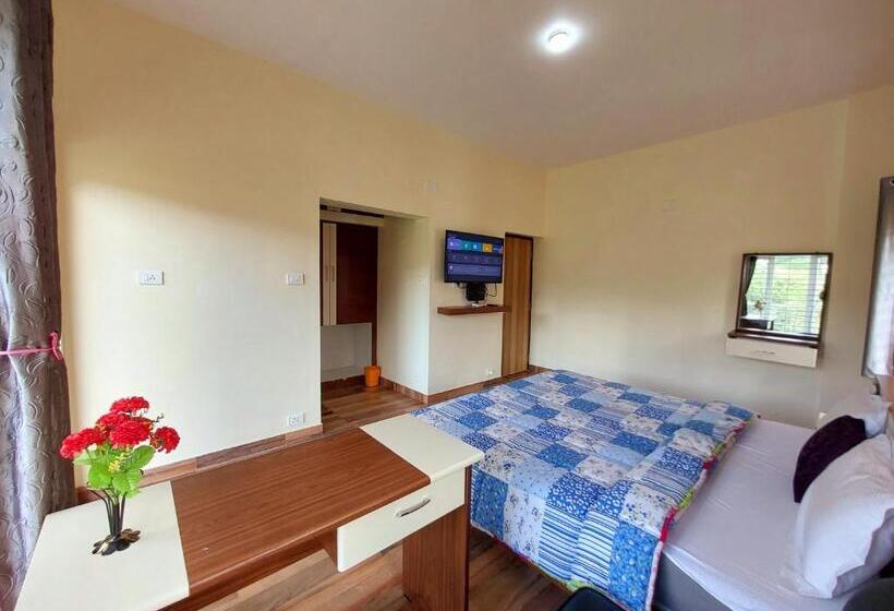 בית מלון כפרי Serenity Inn Home Stay