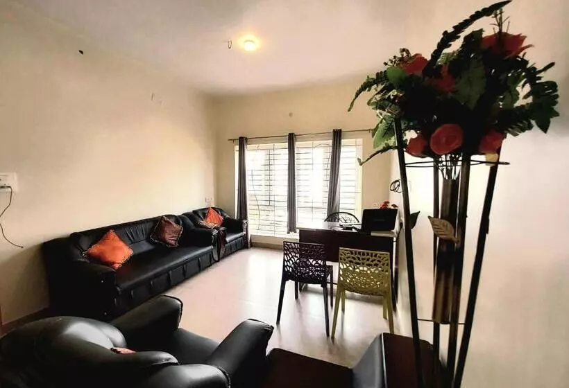 ホテル Serenity Inn Home Stay