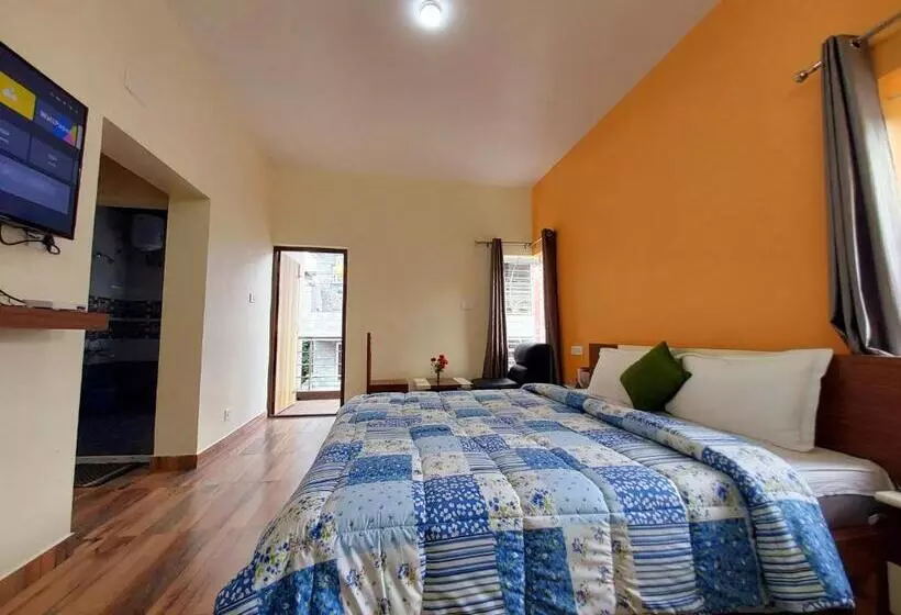 ホテル Serenity Inn Home Stay