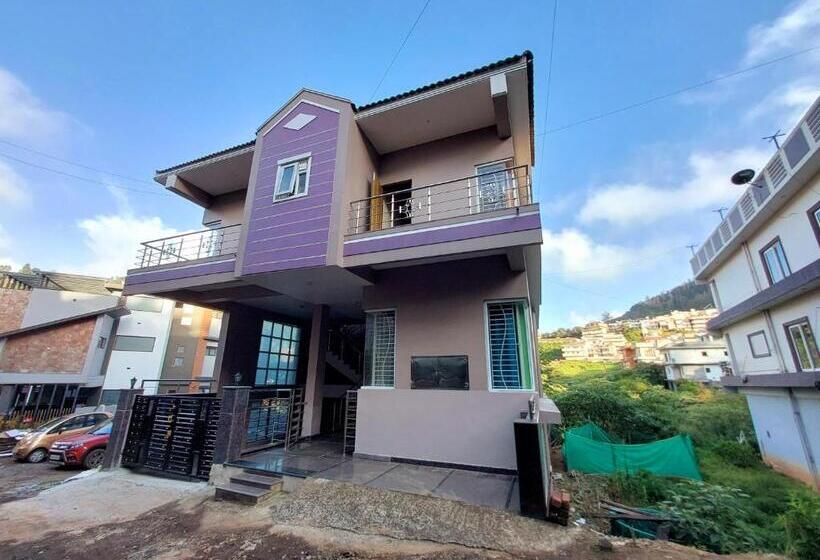 בית מלון כפרי Serenity Inn Home Stay