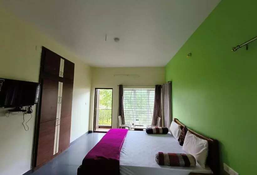 ホテル Serenity Inn Home Stay