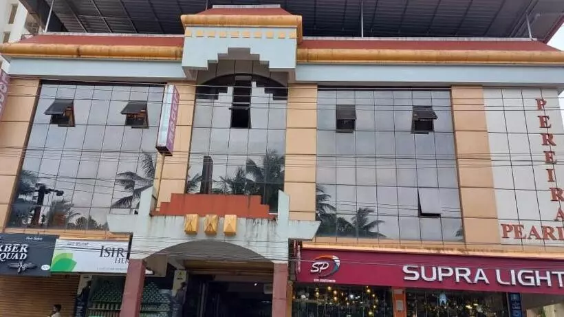 Hotel Soorya Comforts