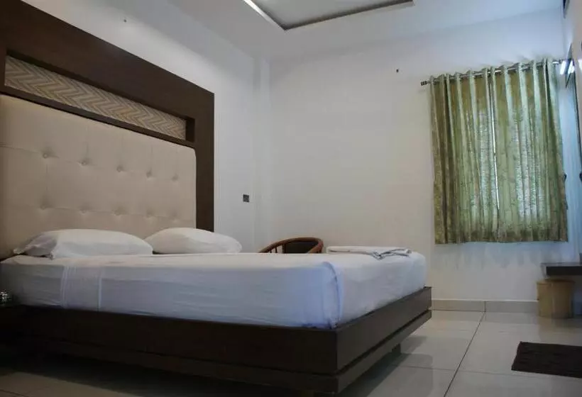 Hotelli Sriranganivas