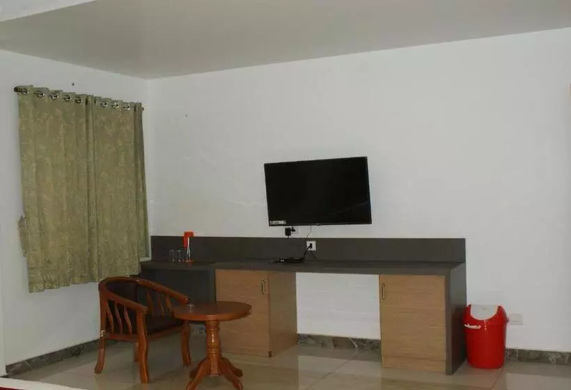 Hotelli Sriranganivas