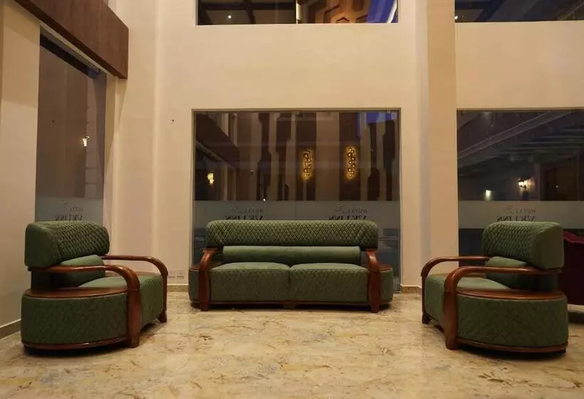 Hotelli Vkj Inn Aluva