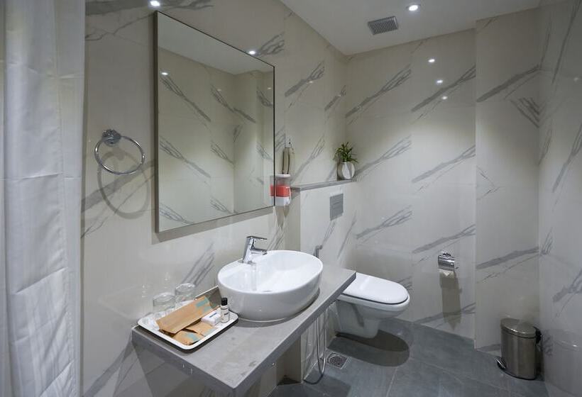 Ikshana Resort And Spa, Khandala