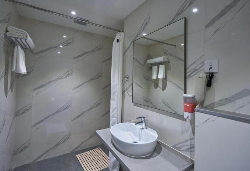 Ikshana Resort And Spa, Khandala