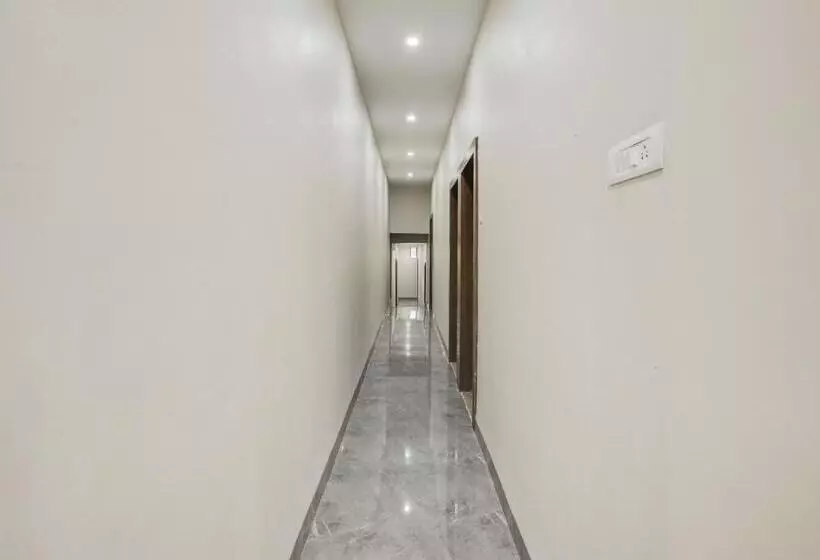 Oyo Hotel Deepali Inn