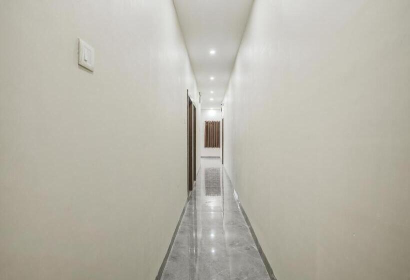 Oyo Hotel Deepali Inn