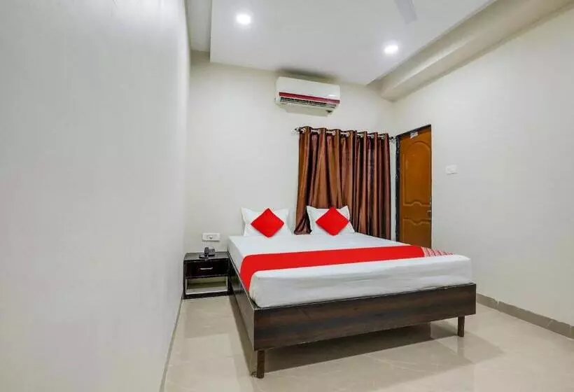 Oyo Hotel Deepali Inn