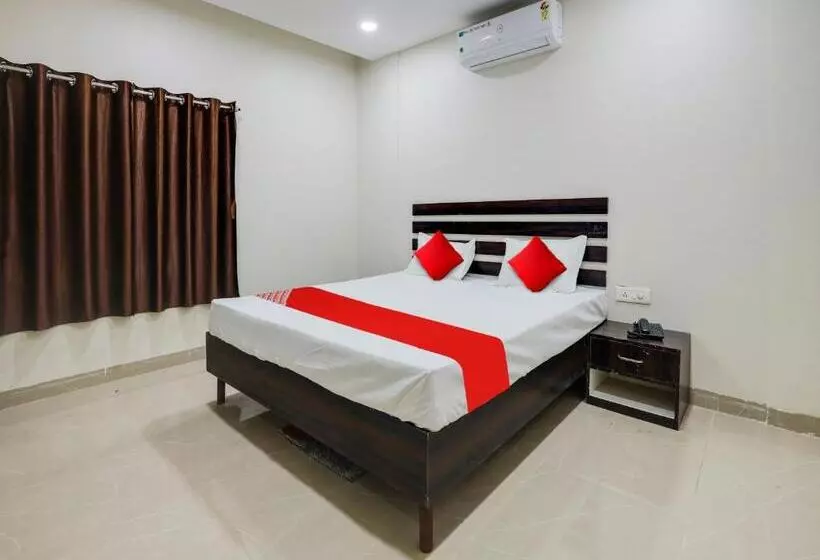 Oyo Hotel Deepali Inn