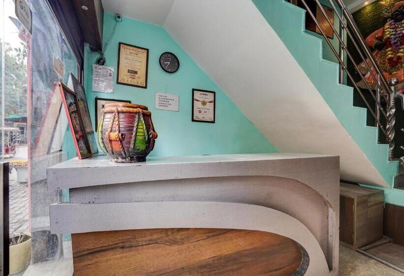 בית מלון כפרי O Shyam Utsav