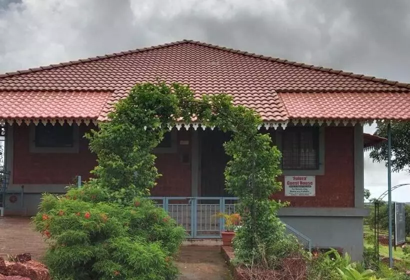 Majatalo Fulora Guest House Only Family Welcomed
