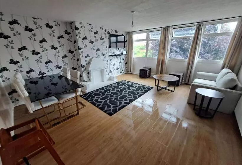 Majatalo Guest Suite At The Grand