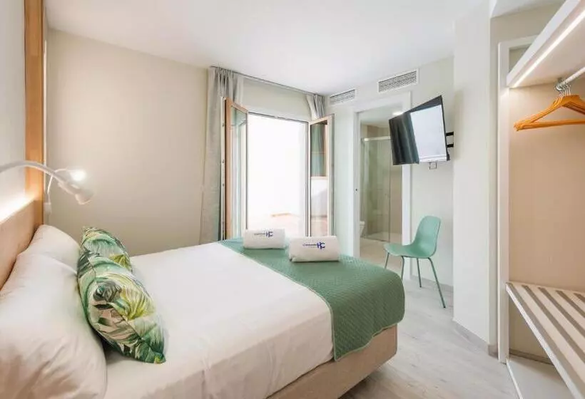 Majatalo Hc Calahonda Beach Nerja