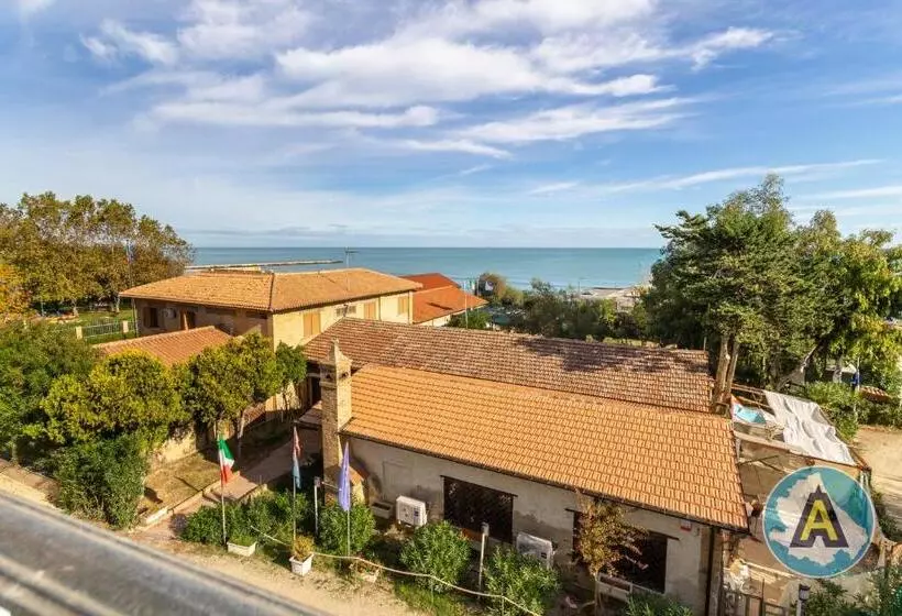 پانسیون Isola Felice