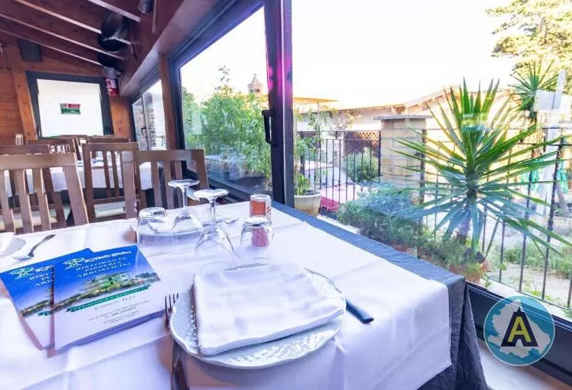 پانسیون Isola Felice