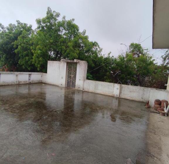 Pensão Madhavji Villa