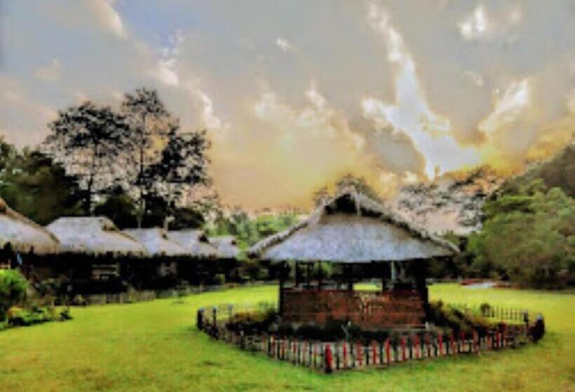 Lomakeskus Ayang Okum River Bank Bamboo Cottage Kaibortta Gaon