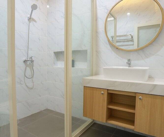 The Horizontal Hotel Pacitan