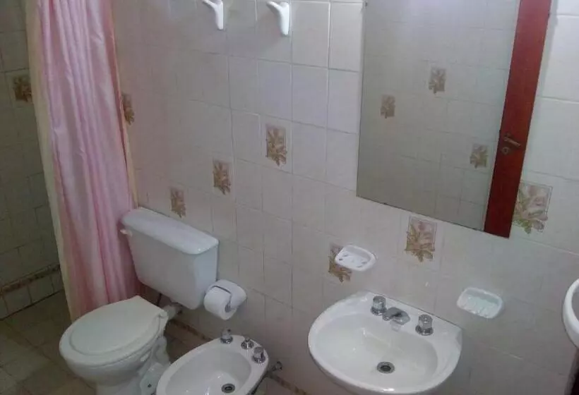 ユースホステル Hostería Cuarajhy Loreto