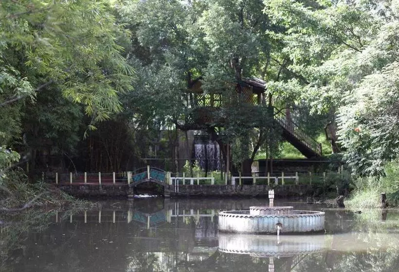 Bed and Breakfast Cure Monastery