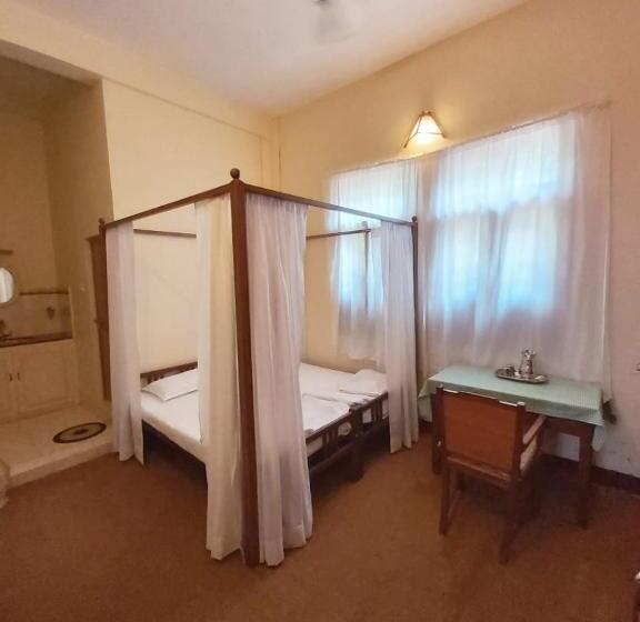 민박 Cure Monastery