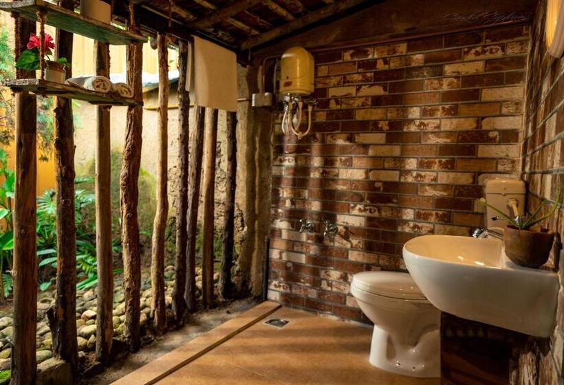 민박 Cure Monastery