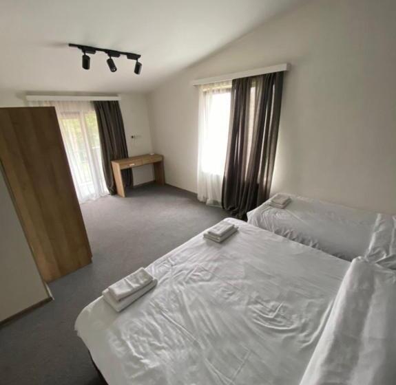 تختخواب و صبحانه Kalami