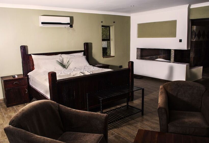 تختخواب و صبحانه Pomegranite Golf Resort & Spa