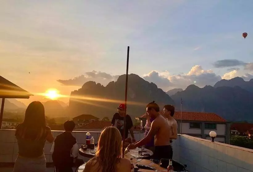 Easy Go Backpacker Hostel
