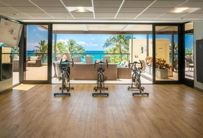 High Floor Luxury Oceanfront At Waikiki Beach Tower