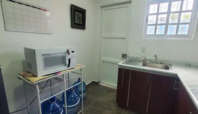 Hostal Guelaguetza Danza De La Pluma