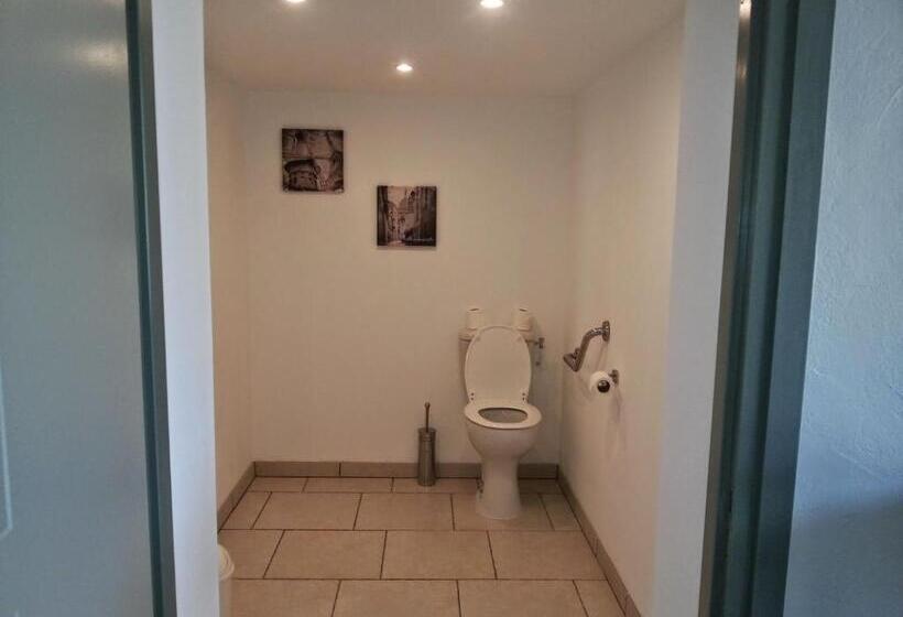 Отель Auberge Du Canal