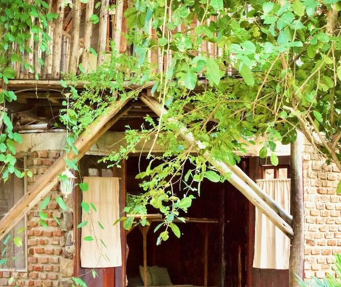 호텔 Baker Safari Company