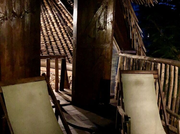 호텔 Baker Safari Company