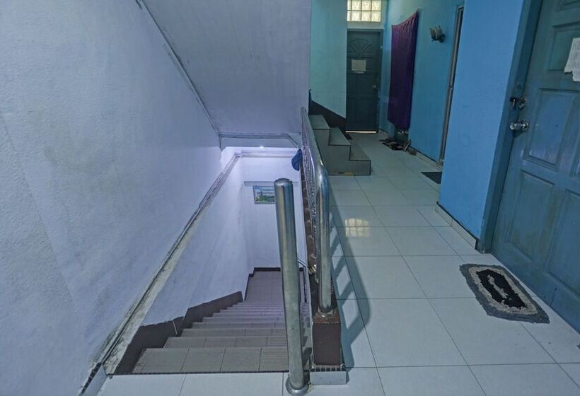 בית מלון כפרי Guesthouse Marbella By Oyo