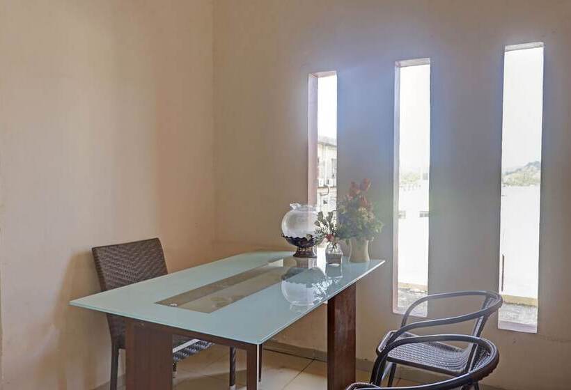 בית מלון כפרי Guesthouse Marbella By Oyo