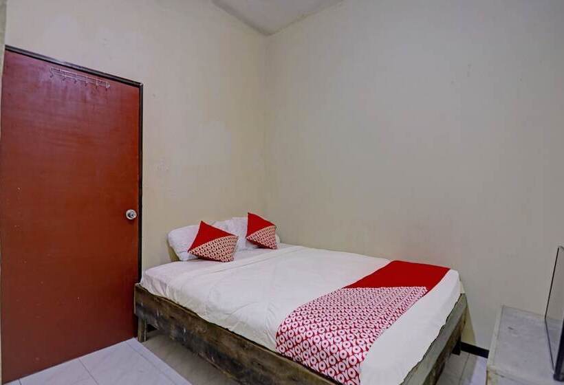 בית מלון כפרי Guesthouse Marbella By Oyo