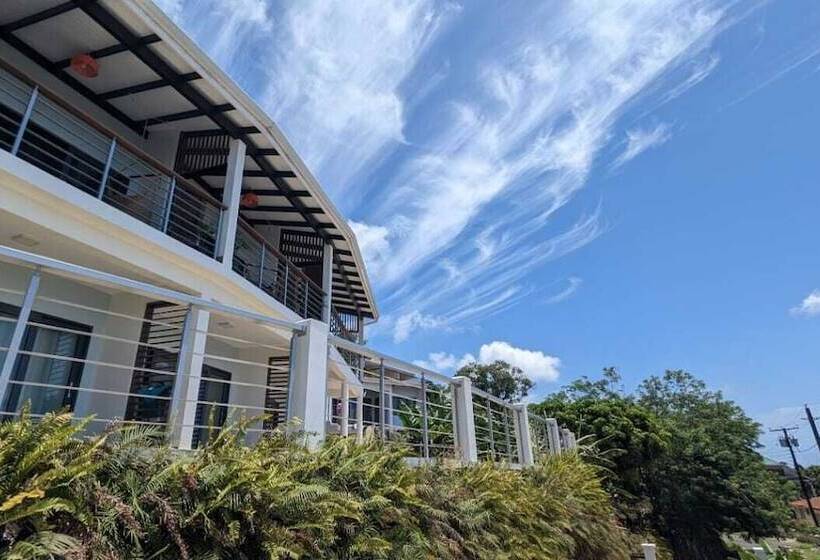 هتل Hammock Suites