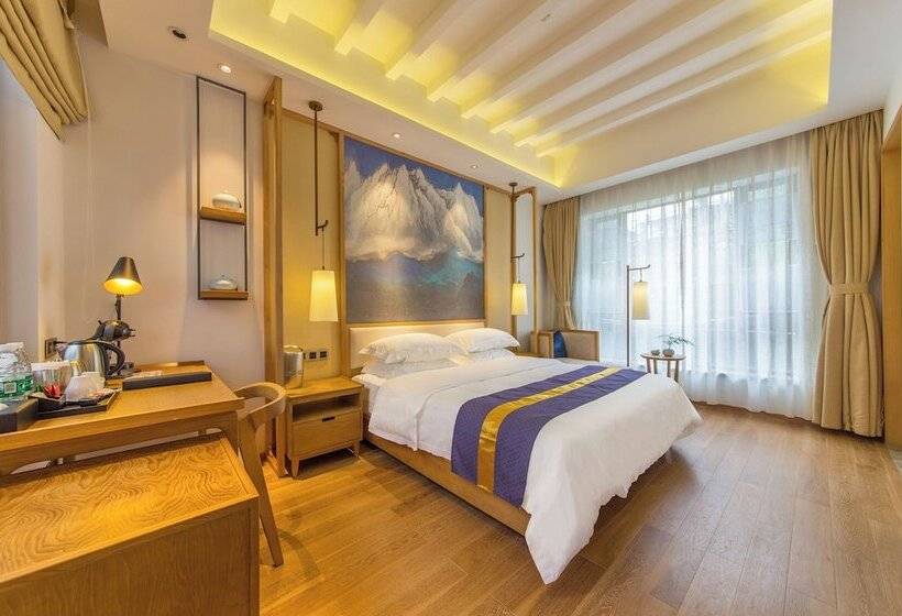 Hotel Lijiang Flavor Holiday Courtyard