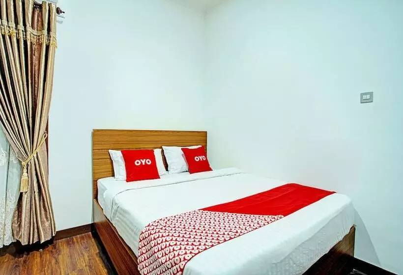 ホテル Capital O 92990 Nena Kostel Syariah