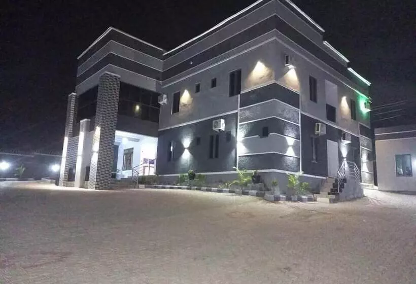 هتل New Diamond Suites And Apartment Jos