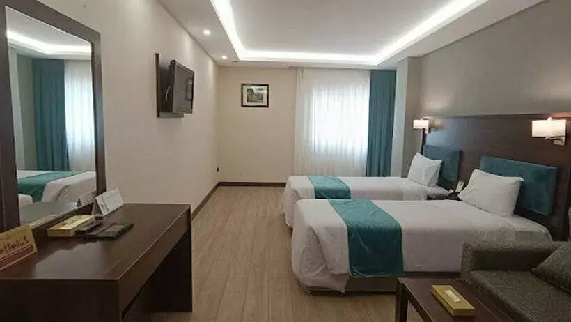 هتل Parsian Ali-Qapu